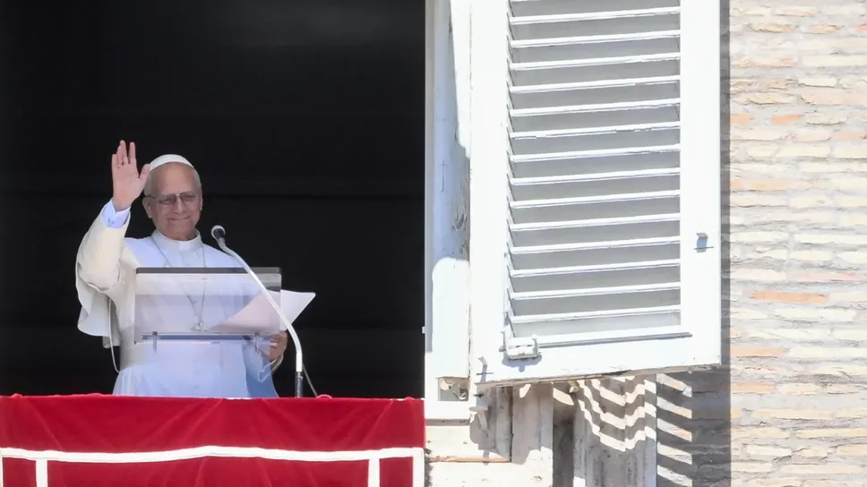 Papa Leone XIV, durante l’Angelus in Piazza San Pietro