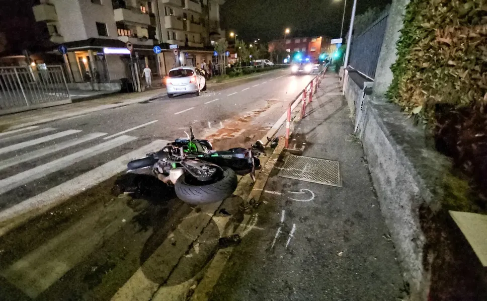 La moto del giovane morto nello schianto
