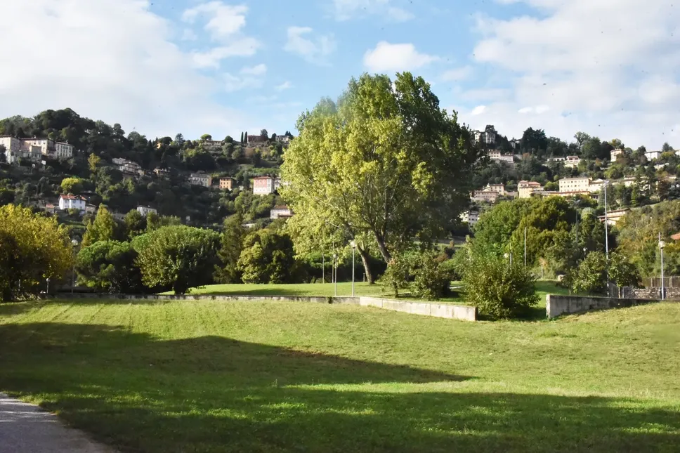 L’area verde  all’ombra dei Colli, nel quartiere di Santa Lucia
