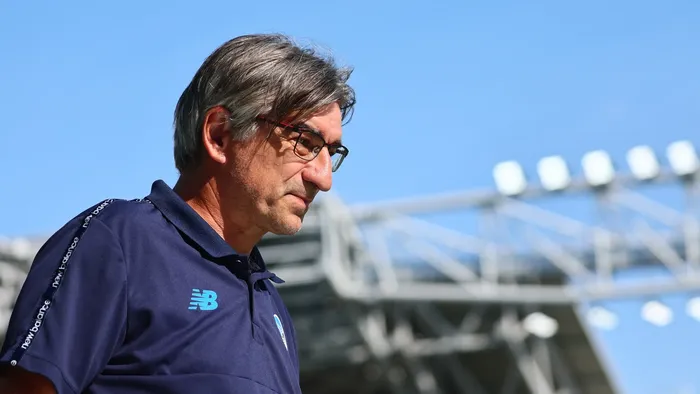 https://storage.ecodibergamo.it/media/photologue/2025/9/26/photos/cache/contro-la-juve-con-umilta-juric-de-ketelaere-ci-sara_37357918-9ad4-11f0-8d68-503fff778d91_1920_1080_v3_large_16_9.webp