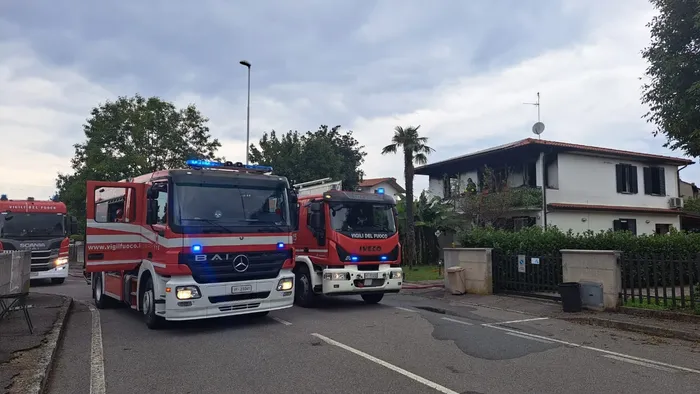 https://storage.ecodibergamo.it/media/photologue/2025/9/26/photos/cache/villetta-in-fiamme-donna-non-vedente-mette-in-salvo-lanziana-madre_e2ef484c-9ade-11f0-8d68-503fff778d91_1920_1080_v3_large_16_9.webp