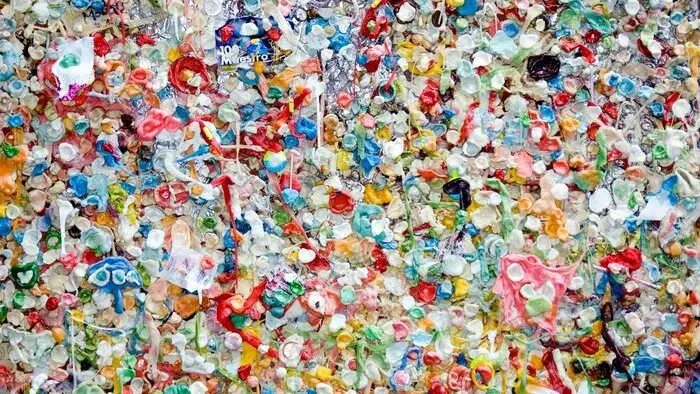 https://storage.ecodibergamo.it/media/photologue/2025/9/3/photos/cache/nuova-tecnica-di-riciclo-della-plastica-senza-smistamento_f9898280-889a-11f0-923a-e762868bd155_v3_large_16_9.webp