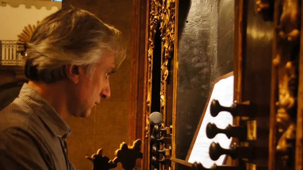 Joao Vaz suonerà il 3 ottobre per il terzo appuntamento del Festival Organistico. L’appuntamento è alle 18.30   e alle 21 nella chiesa Chiesa della Beata Vergine del Giglio, in via Sant’Alessandro alta a Bergamo