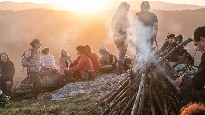 «Pensare come una montagna»: il respiro dell’arte sale in vetta