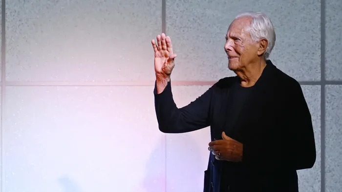 Dal cotone alle camicie fino ai piumini. Il mondo della moda bergamasco piange Giorgio Armani Dal cotone alle camicie fino ai piumini. Il mondo della moda bergamasco piange Giorgio Armani