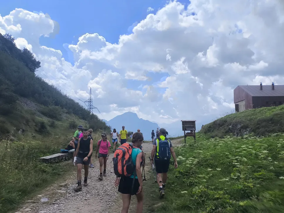 In cammino nella zona del rifugio Curò