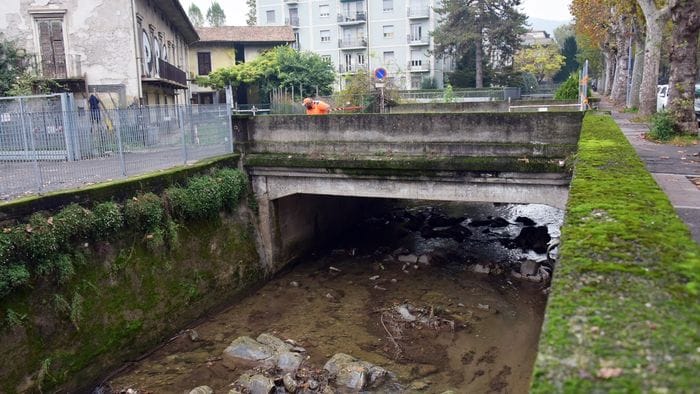 https://storage.ecodibergamo.it/media/photologue/2026/1/1/photos/cache/torrente-tremana-ok-al-nuovo-scolmatore-per-deviare-la-piena-dellacqua_a2f45a86-e6f9-11f0-940f-b0ed5f54ee16_1920_1080_v3_large_16_9.jpg