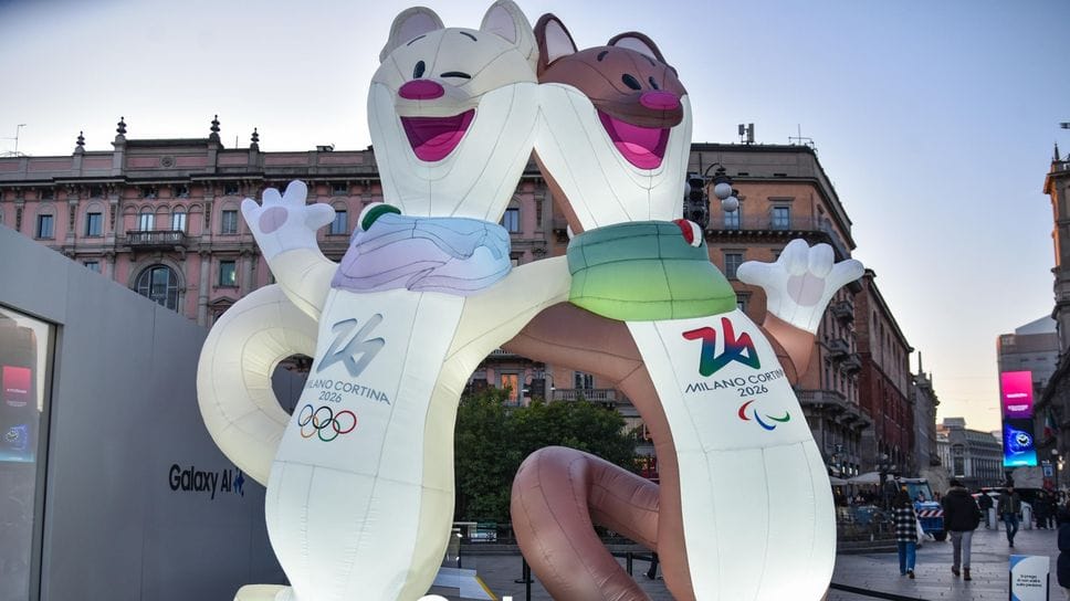 Le mascotte delle Olimpiadi Milano-Cortina