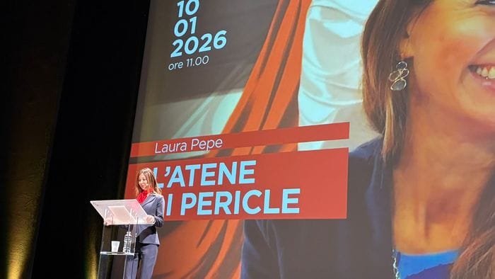 lezioni di storia al donizetti sold out per laura pepe video