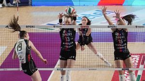 Emilia Weske (13) a muro contro Adelina Ungureanu