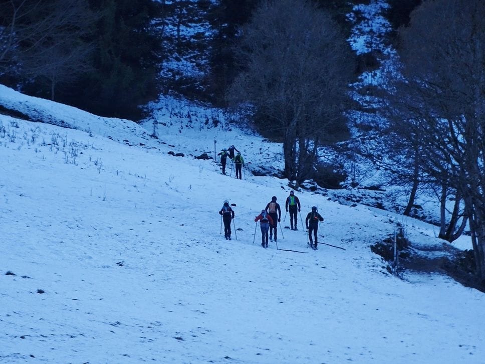 Escursionisti in montagna