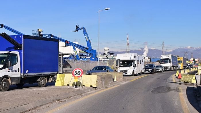 chilometri e fondi i nodi ancora aperti per e brt e tram