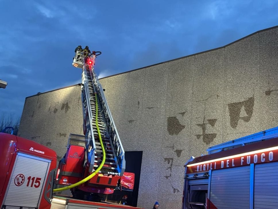 Le operazioni dei vigili del fuoco