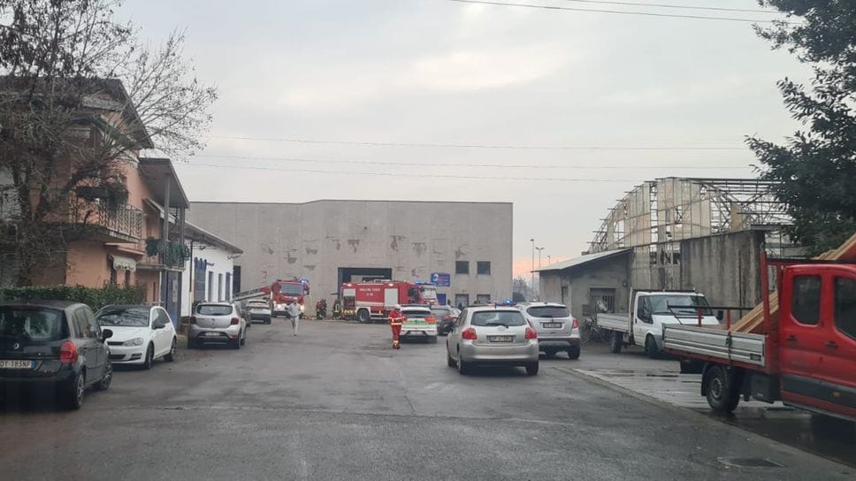 L’intervento dei vigili del fuoco a Seriate