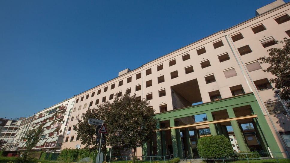 Il complesso dei palazzoni Nave a Seriate