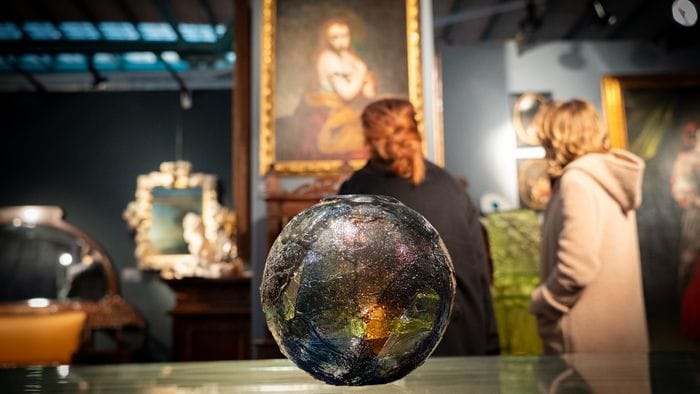 Tra quadri, oggetti e ceramiche: l’antiquariato di IFA resta protagonista in Fiera