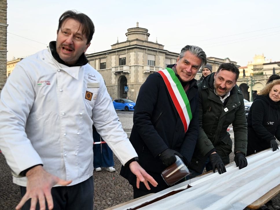 Si prepara la tavoletta da record