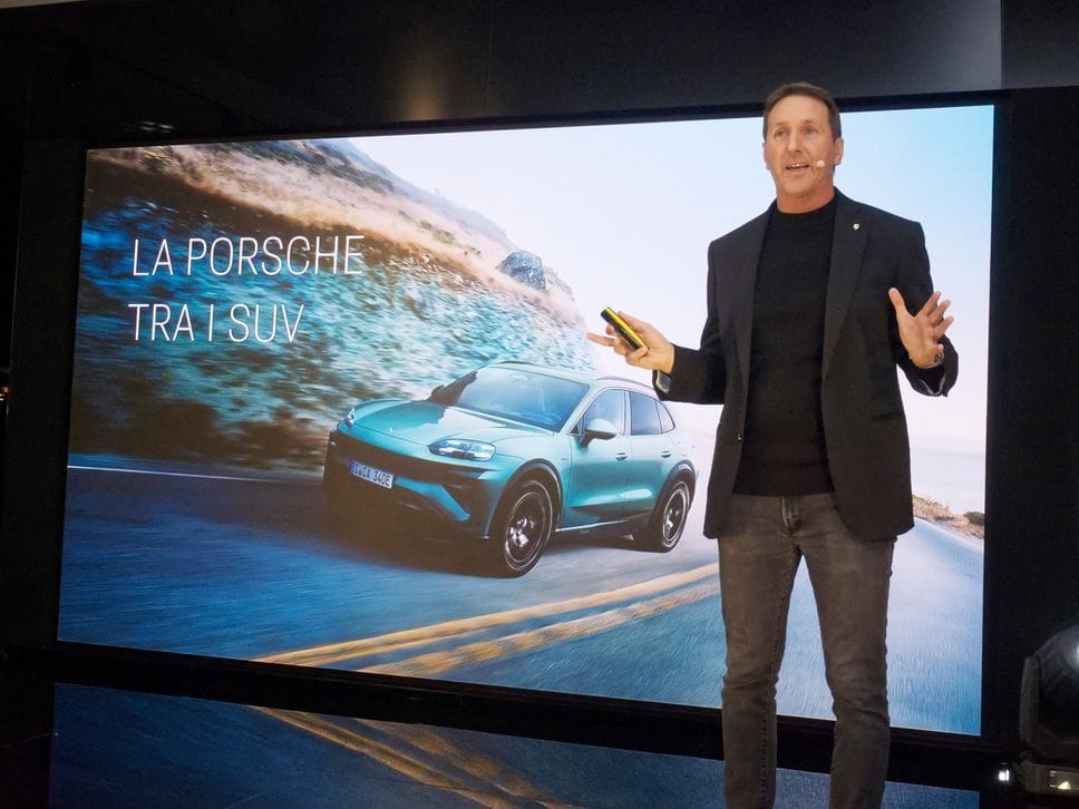 Max Busnelli di Porsche Italia ex pilota e istruttore di guida al Porsche experience center