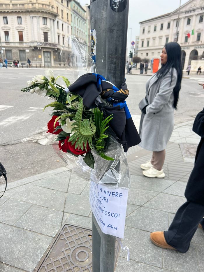 La nuova sciarpa legata al semaforo