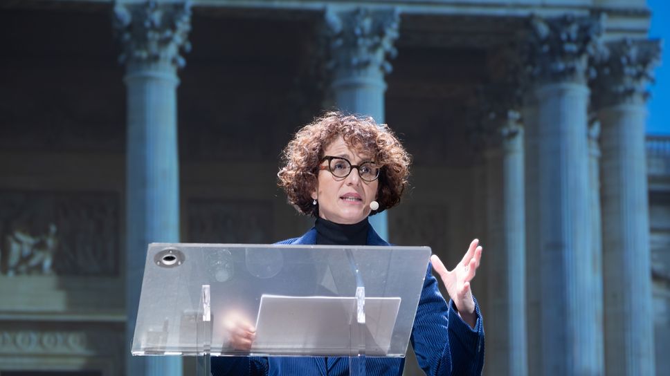 Alessandra Bucossi al teatro Donizetti per Lezioni di Storia