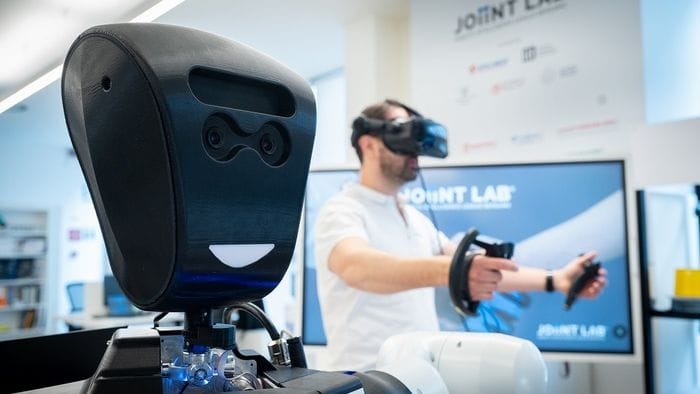 Si rinnova il laboratorio di IIt e Intellimech dove nasce l