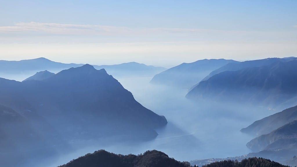 Il lago dall’Alto