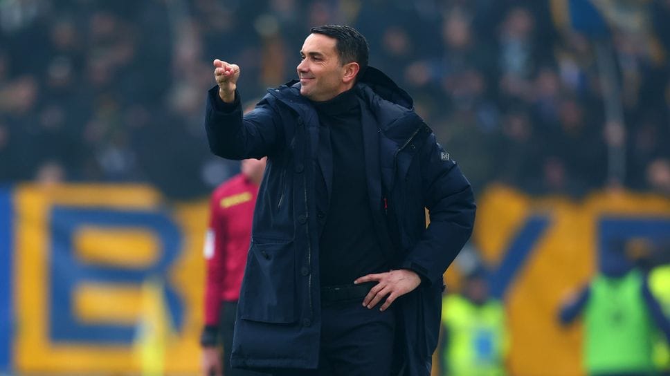 Raffaele Palladino sorridente durante il match