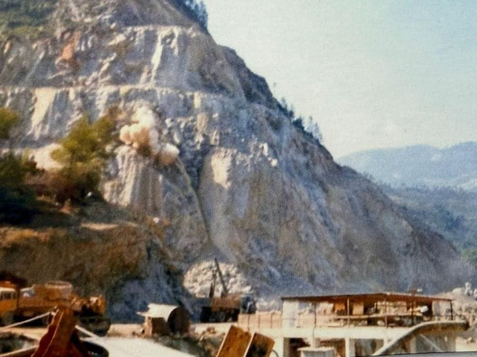 Lasciò la Valle negli anni Sessanta per aprire una cava di pietra a Ventimiglia