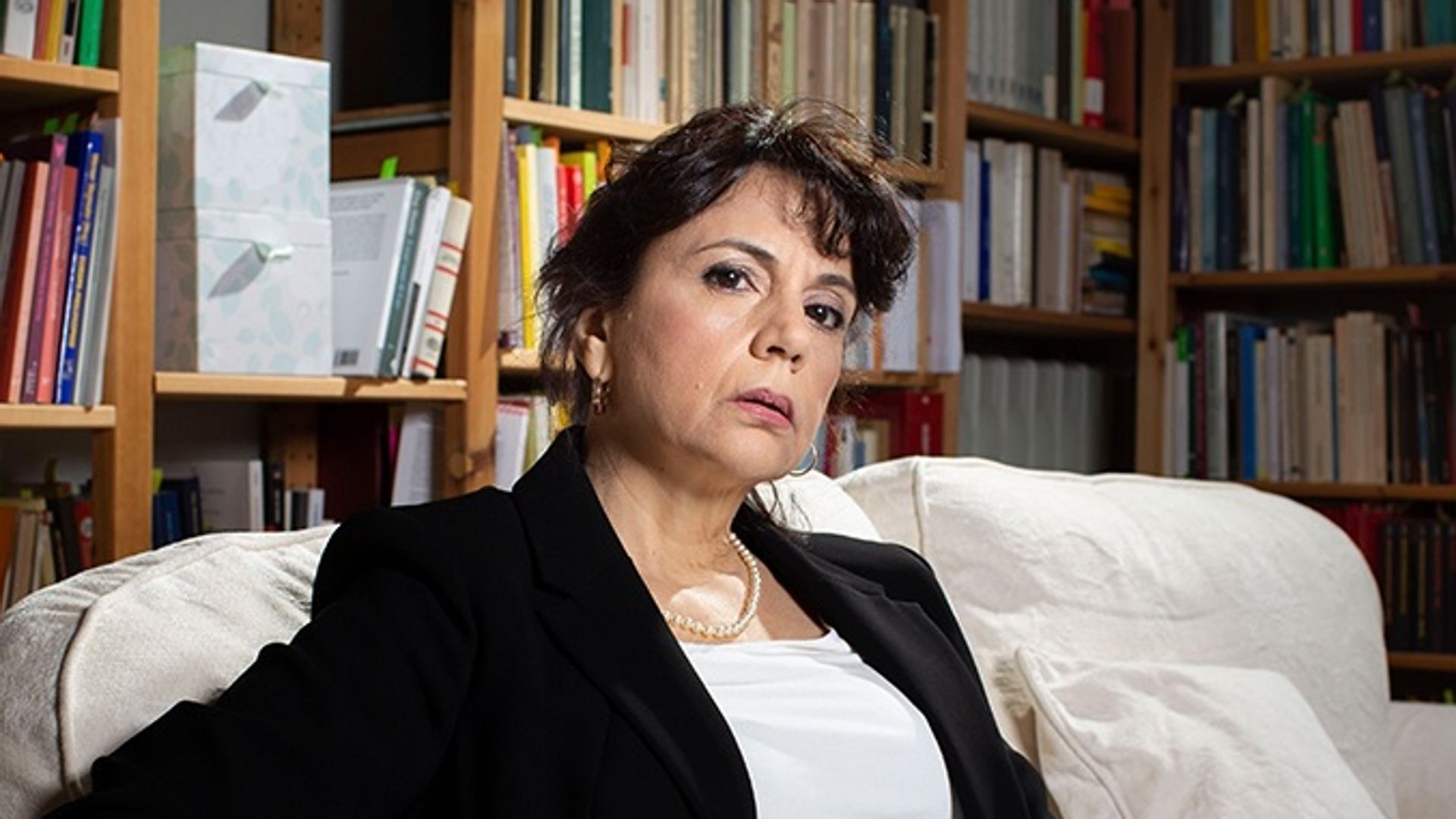 Donatella Di Cesare, «Senza stupore non c’è pensiero critico» Donatella Di Cesare, «Senza stupore non c’è pensiero critico»