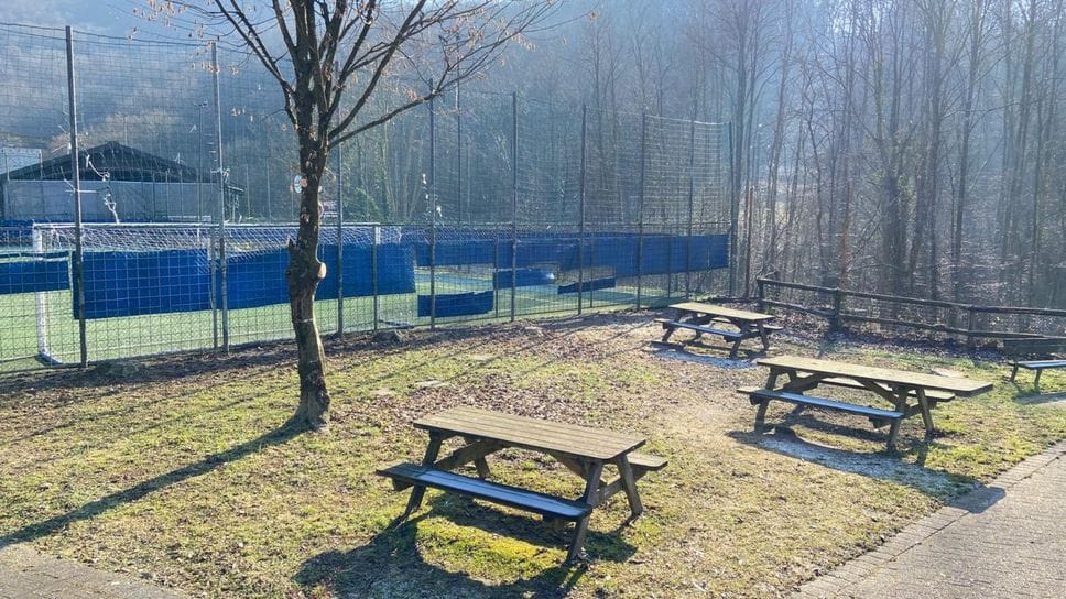 Il parco di via 8 Marzo dopo il taglio degli alberi