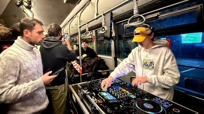 Il 14 febbraio torna Bergamo Night Service: bus gratuito, musica e socialità per vivere la città di sera Il 14 febbraio torna Bergamo Night Service: bus gratuito, musica e socialità per vivere la città di sera