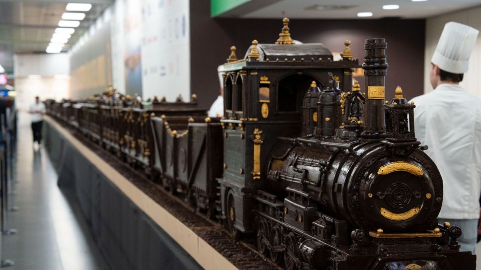Il treno di cioccolato, in esposizione a Orio