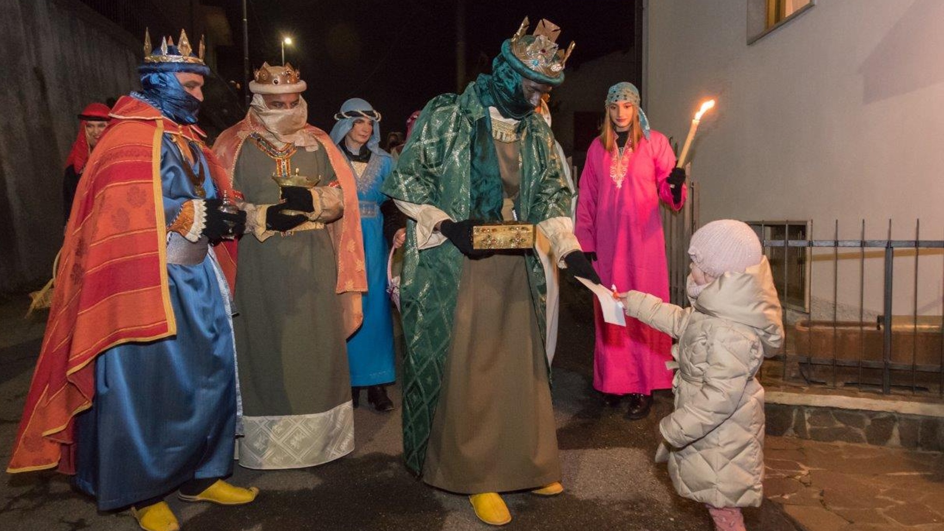 a casnigo tutto 232 pronto per l8217arrivo dei re magi da Ecodibergamo.it a casnigo tutto 232 pronto per l8217arrivo dei re magi