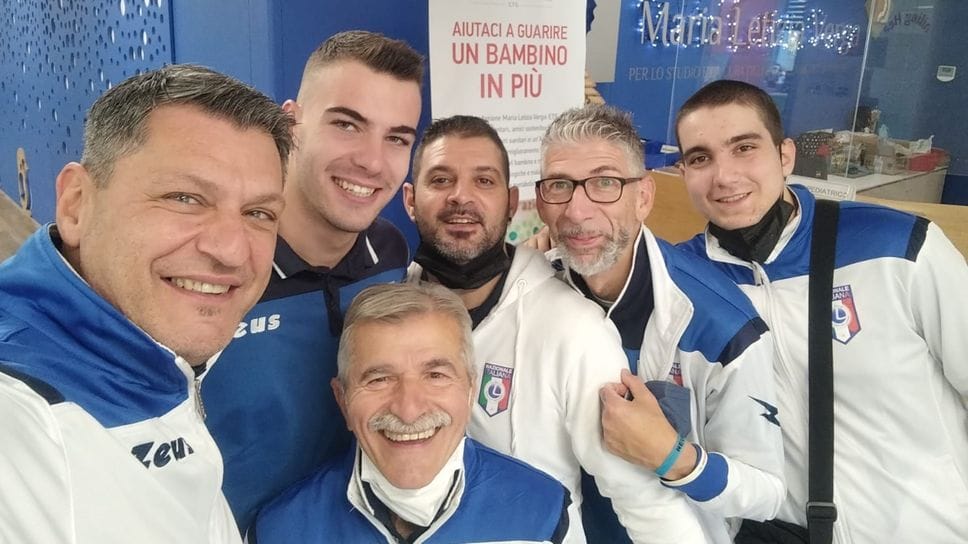 Roberto Esposito è il secondo da destra