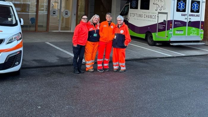 brivio la psicologa delle emergenze a crans montana c8217232 chi ci abbraccia e scoppia a piangere