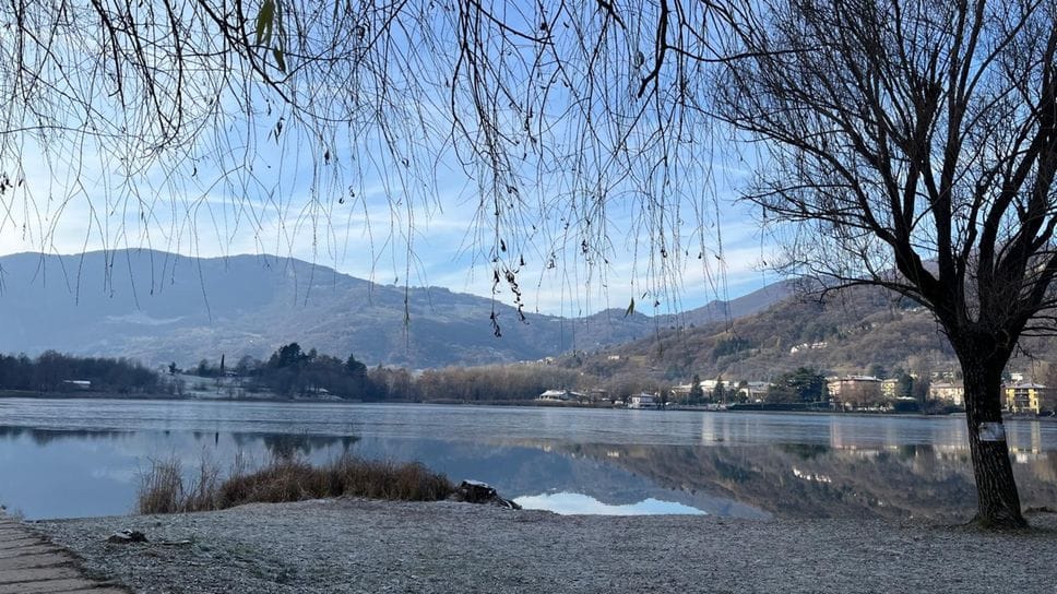 Primo ghiaccio sul lago di Endine