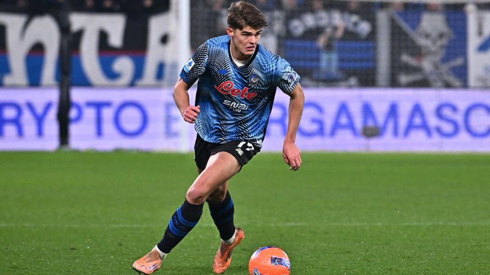 De Ketelaere in azione durante il Christmas Match