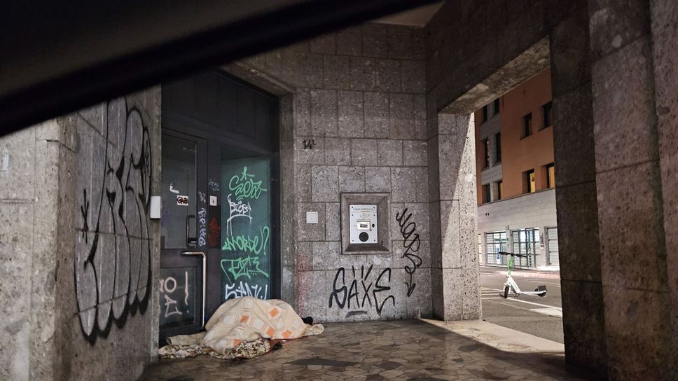 Il gelo di queste notti aumenta i rischi per le persone senza fissa dimora