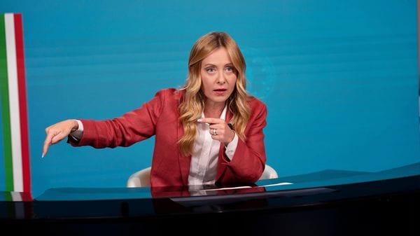 La crisi economica oltre la legge elettorale