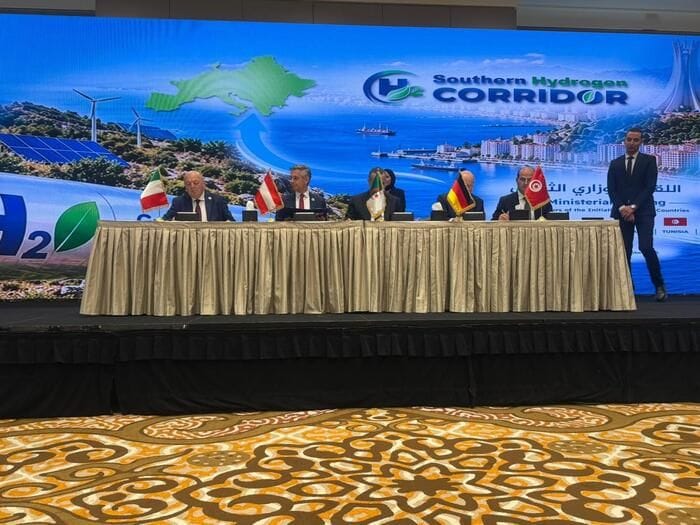 Pichetto, corridoio idrogeno Africa-Italia è di particolare rilevanza
