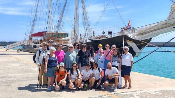Navigando oltre le età. «Insieme, in viaggio siamo diventati amici»