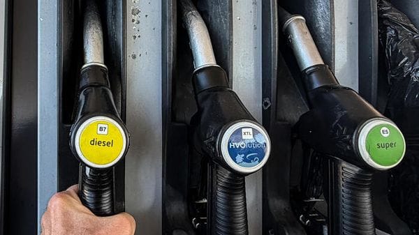 Benzinai lanciano proposta per price cap statale sui carburanti