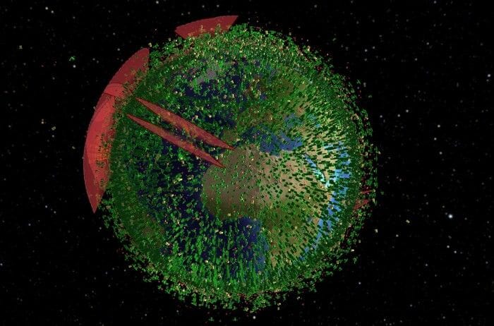 Satellite sovietico in frantumi, aumenta il pericolo di incidenti in orbita