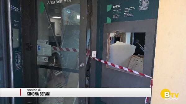 Mozzanica. Banda del botto fa saltare bancomat. Via 50mila euro
