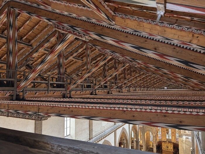 La ventilazione naturale protegge la struttura in legno della Basilica di S. Croce