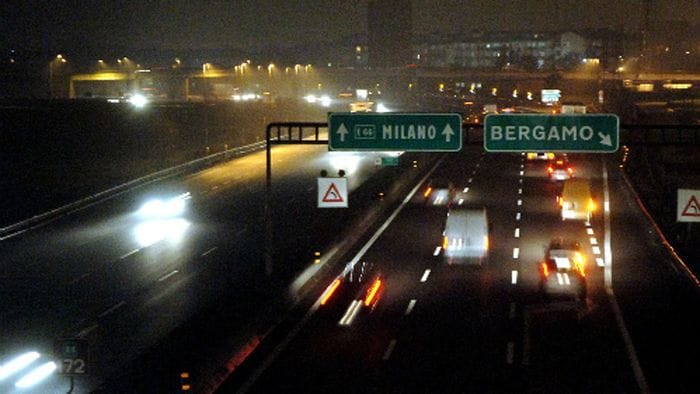 https://storage.ecodibergamo.it/media/photologue/2026/10/16/photos/cache/a4-sette-notti-di-chiusure-ai-caselli-coinvolta-anche-la-bergamasca_a7bfcbfe-c984-11f1-8bdb-37215fad3e4a_1920_1080_v3_large_16_9.jpg
