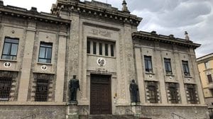 Muore colto da malore durante la lite: due indagati 