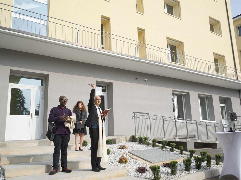 Bergamo, inaugurata la Grande Cucina del Patronato: oltre mille pasti a servizio
