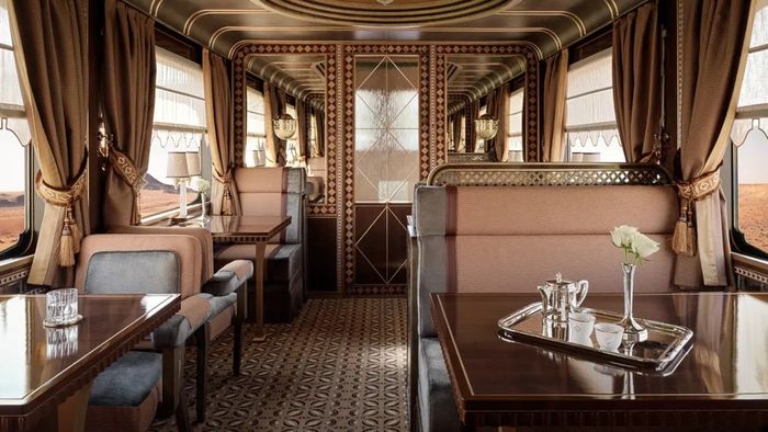 Treno d’Oriente: la Standgreen di Chiuduno mette la firma su una carrozza 
