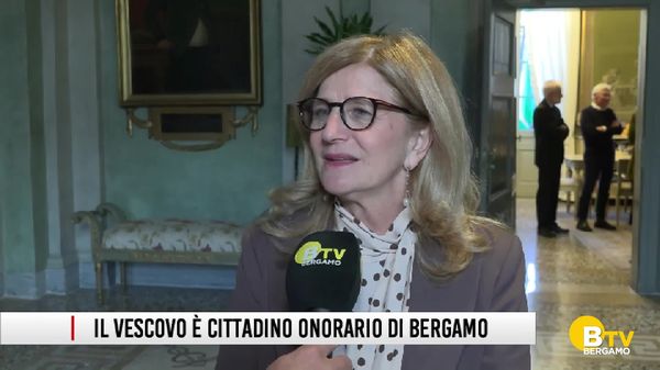 Al Vescovo Beschi la cittadinanza onoraria del Comune di Bergamo